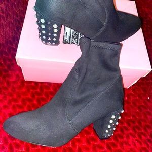 These are GORGEOUS 💯💯💯. Work once…